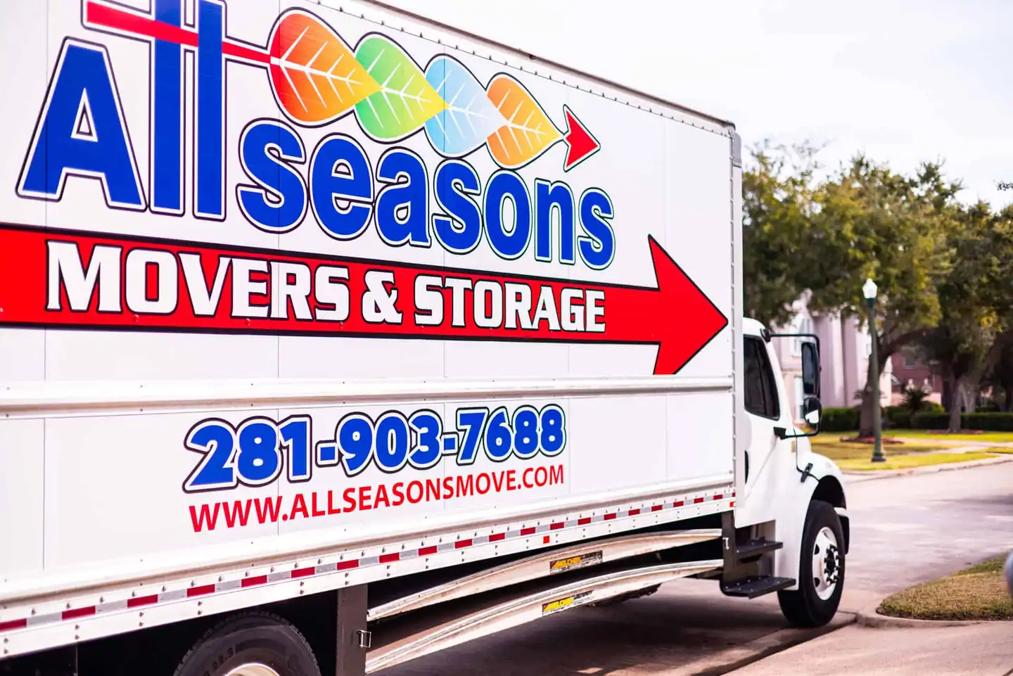 All Seasons Movers & Storage moving truck in Sugar Land, TX